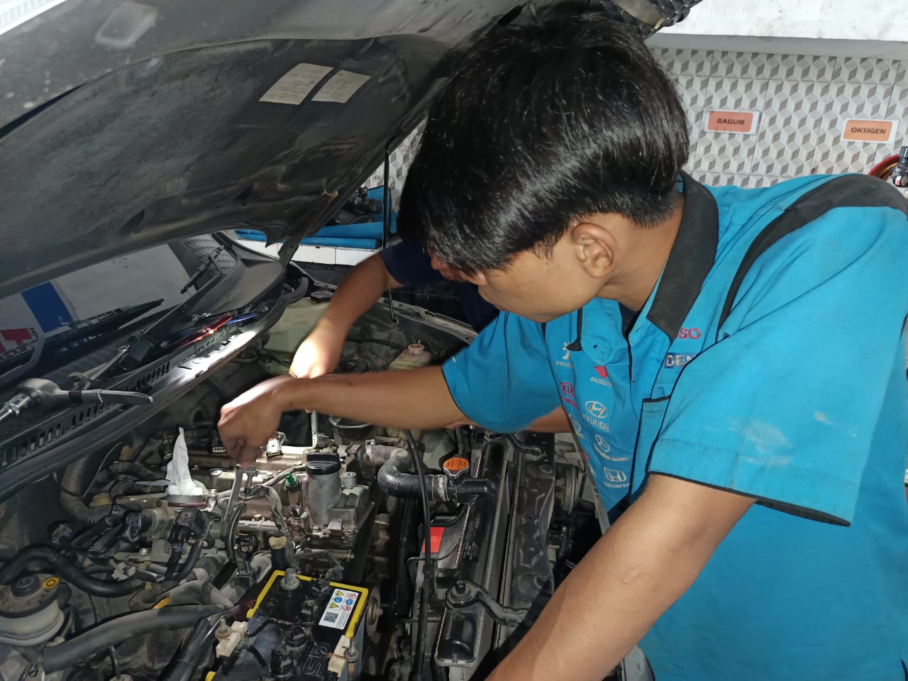 Servis Kendaraan Ringan
